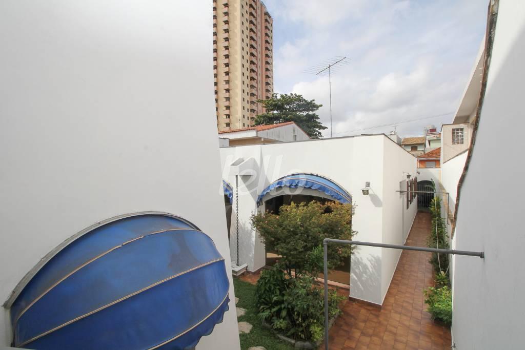 VISTA EDICULA de Casa à venda, térrea com 275 m², 4 quartos e 2 vagas em Parque da Vila Prudente - São Paulo