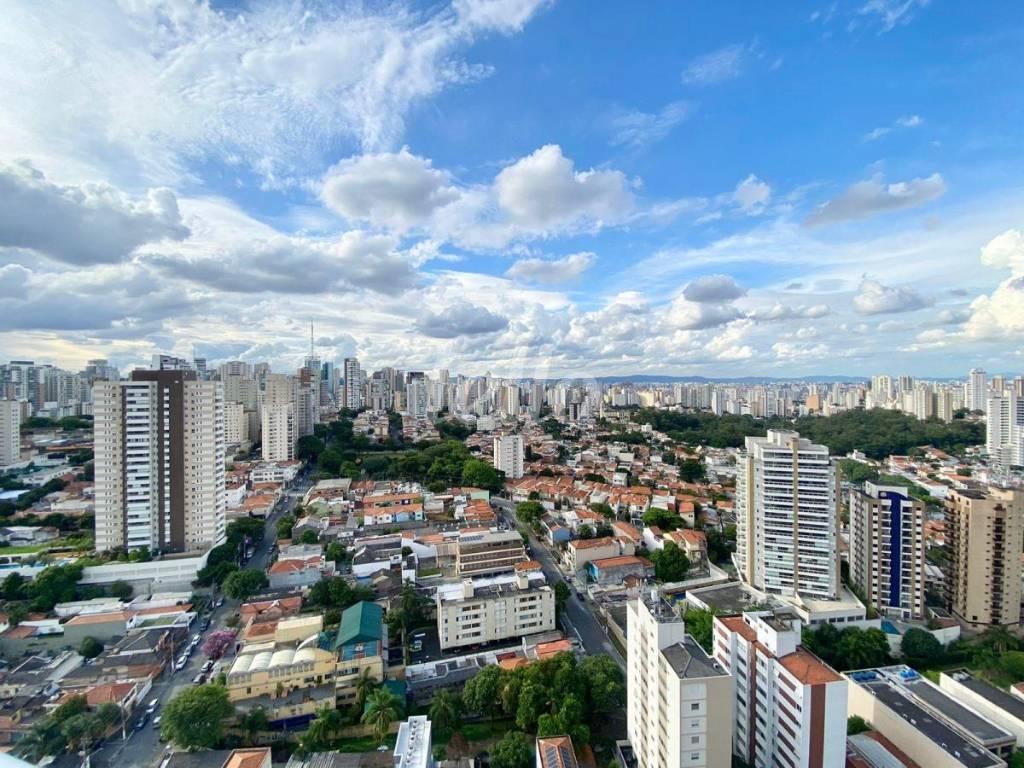 VISTA de Apartamento à venda, Padrão com 214 m², 4 quartos e 4 vagas em Vila Mariana - São Paulo