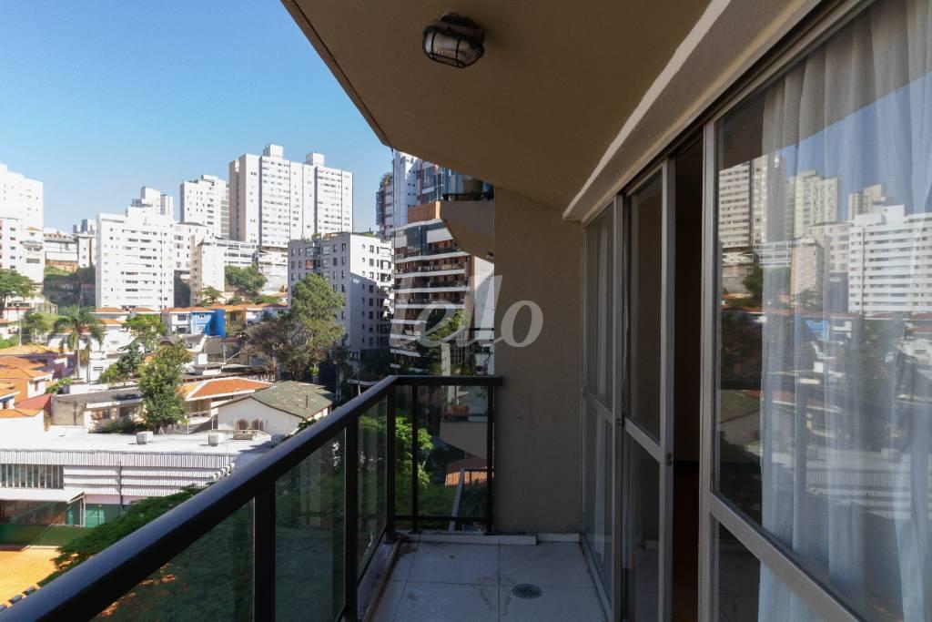 SACADA de Apartamento para alugar, Padrão com 200 m², 4 quartos e 2 vagas em Sumaré - São Paulo