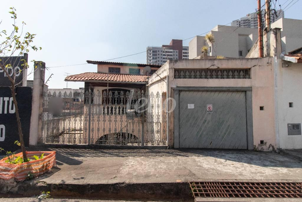 FACHADA de Casa à venda, assobradada com 81 m², 4 quartos e 3 vagas em Vila Matilde - São Paulo