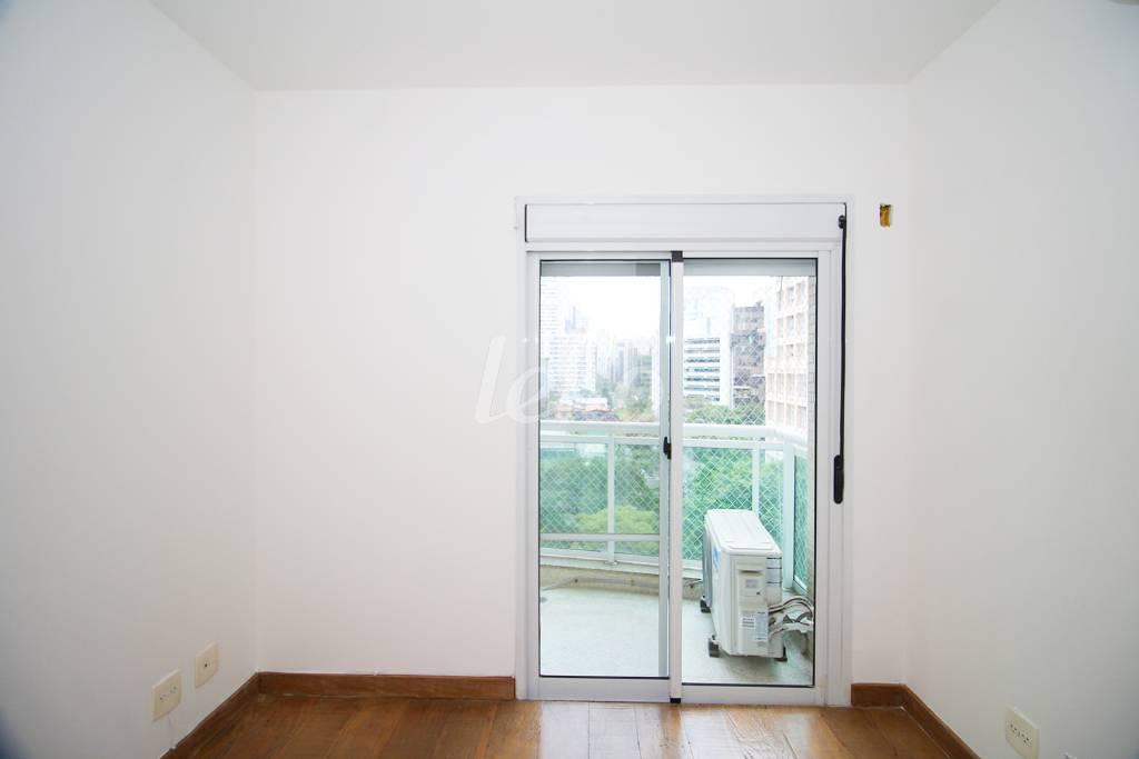 DORMITÓRIO 1 de Apartamento à venda, Padrão com 162 m², 3 quartos e 2 vagas em Cidade Monções - São Paulo