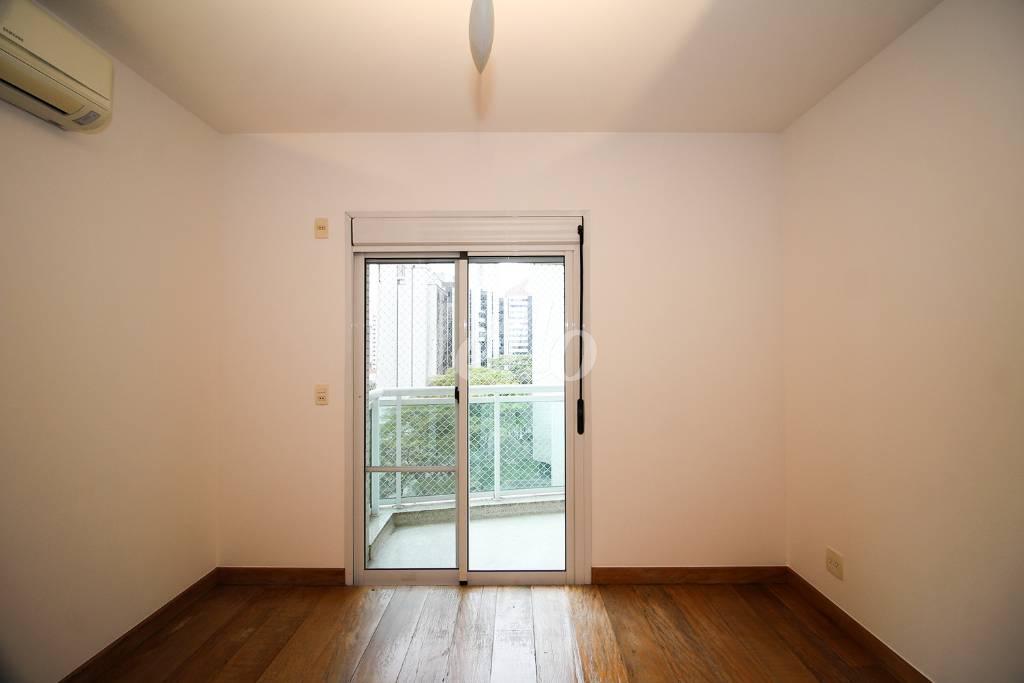 SUÍTE 2 de Apartamento à venda, Padrão com 162 m², 3 quartos e 2 vagas em Cidade Monções - São Paulo