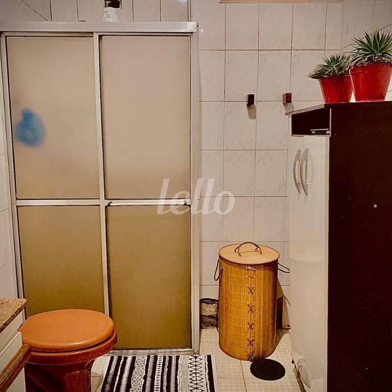 BANHEIRO de Apartamento à venda, Padrão com 96 m², 3 quartos e 1 vaga em Vila Guarani - São Paulo