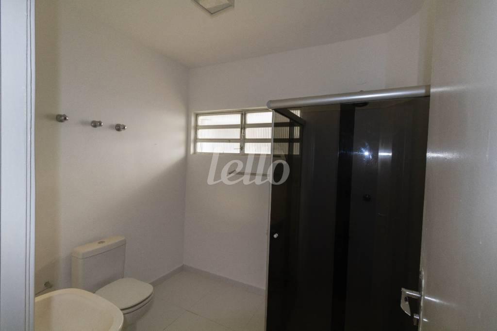 BANHEIRO DA SUÍTE de Apartamento para alugar, Padrão com 190 m², 3 quartos e 1 vaga em Consolação - São Paulo