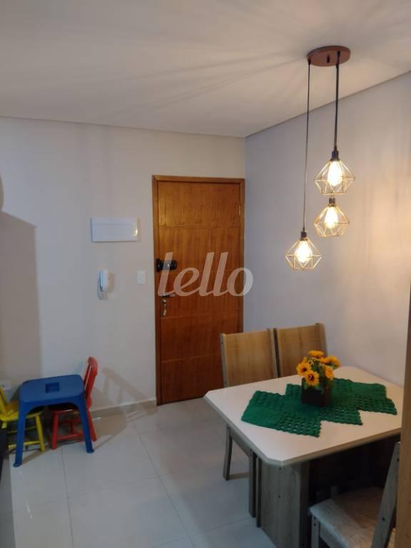 SALA de Apartamento à venda, Padrão com 72 m², 2 quartos e 1 vaga em Jardim Guarara - Santo André