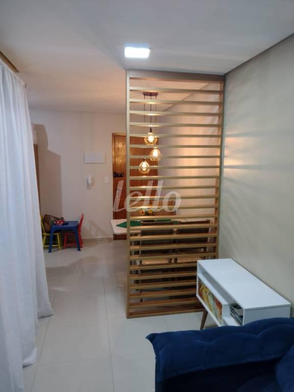 SALA de Apartamento à venda, Padrão com 72 m², 2 quartos e 1 vaga em Jardim Guarara - Santo André