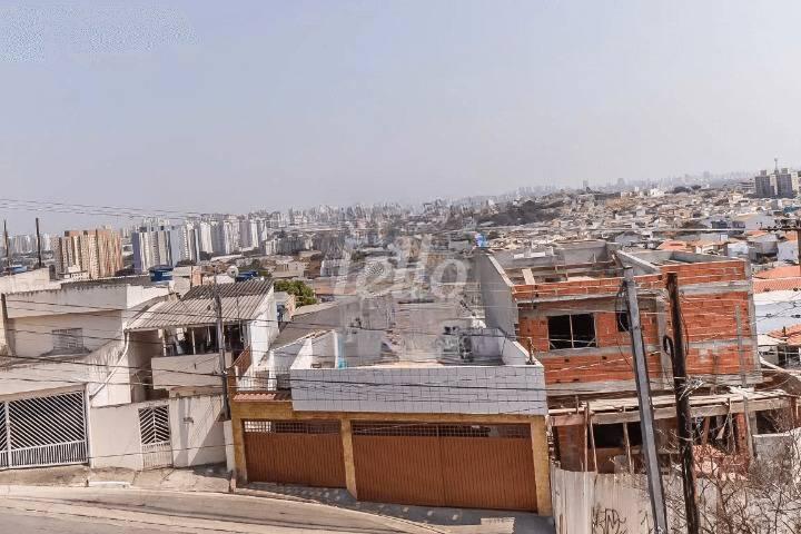 VISTA de Casa à venda, sobrado com 125 m², 3 quartos e 3 vagas em Parque São Lucas - São Paulo