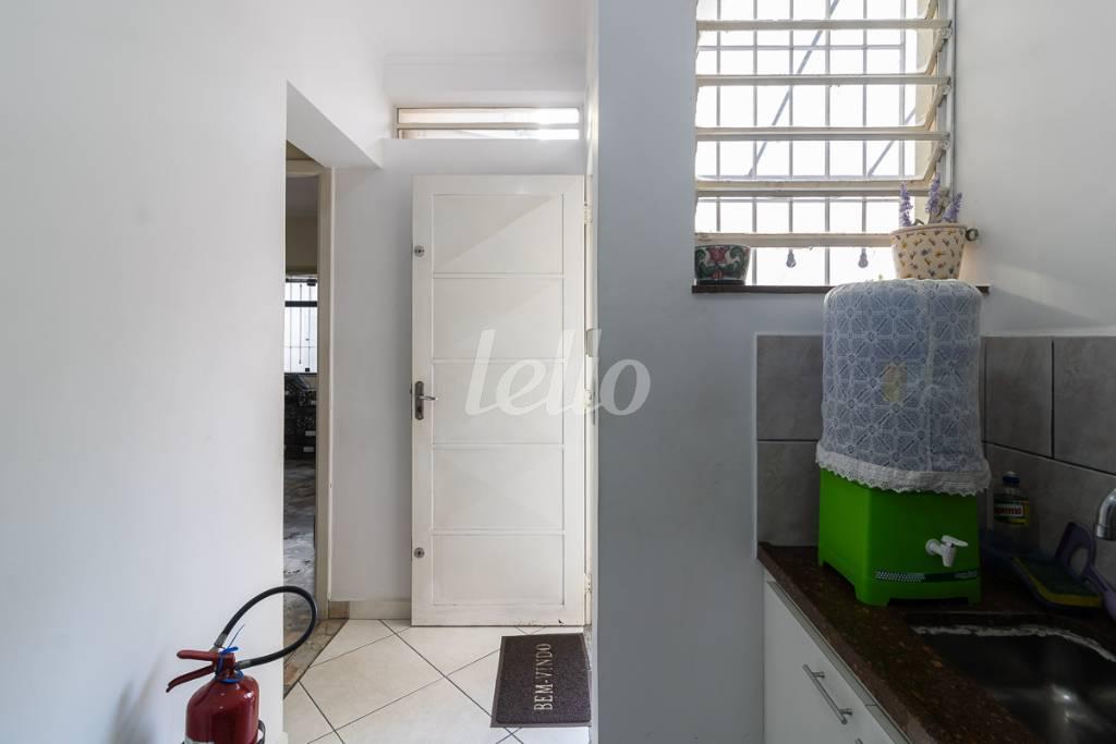 COPA de Casa para alugar, de vila - térrea com 500 m², e 4 vagas em Mooca - São Paulo