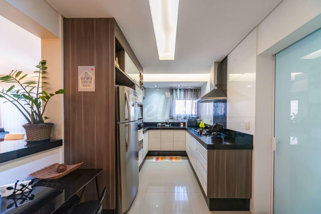 COZINHA de Apartamento à venda, Padrão com 122 m², 3 quartos e 3 vagas em Jardim - Santo André