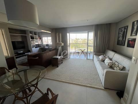 LIVING de Apartamento à venda, Padrão com 87 m², 2 quartos e 2 vagas em Jardim Aeroporto - São Paulo