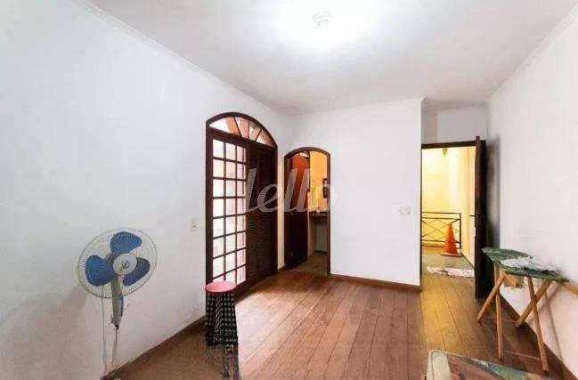 52 de Casa à venda, sobrado com 287 m², 4 quartos e 3 vagas em Jardim Palermo - São Bernardo do Campo