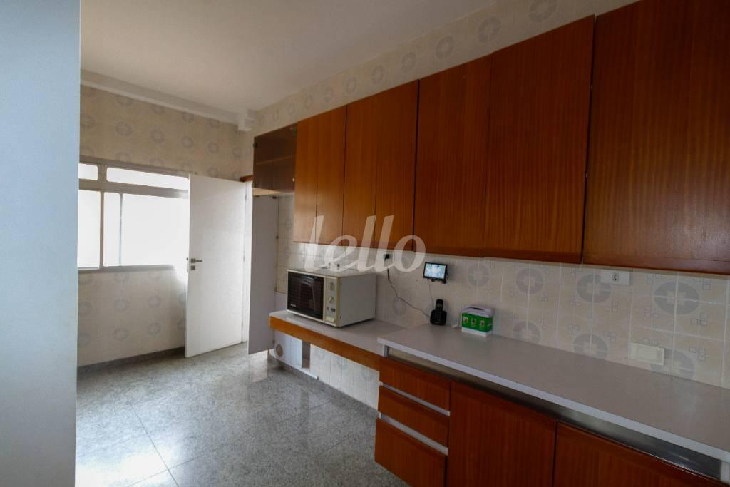 COZINHA de Apartamento à venda, Padrão com 292 m², 3 quartos e 2 vagas em Bela Vista - São Paulo