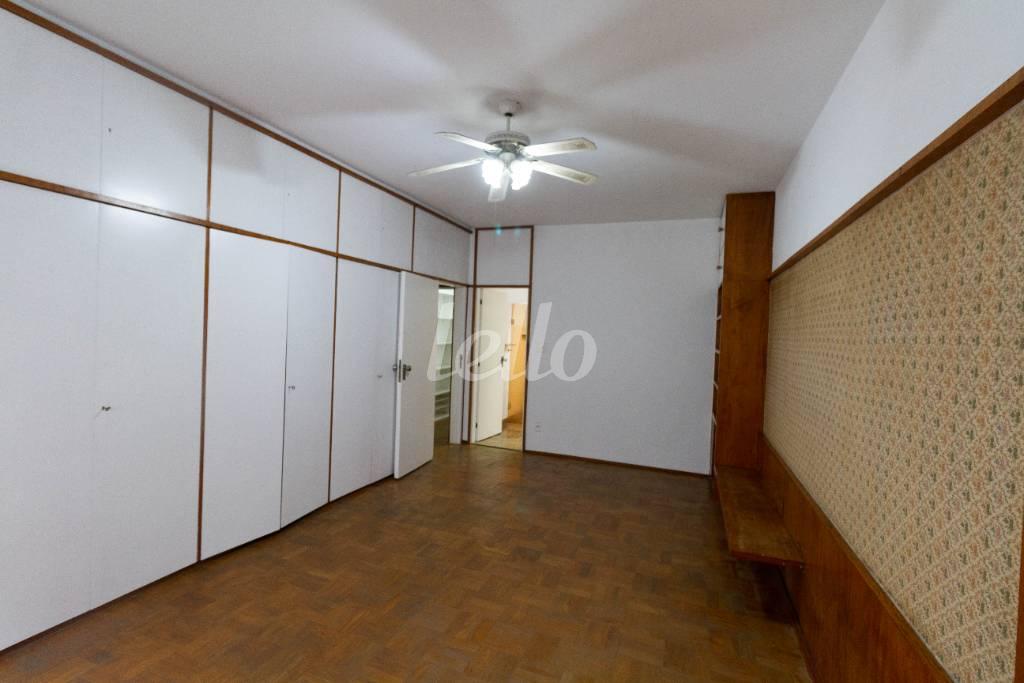 DORMITÓRIO 3 SUÍTE de Apartamento à venda, Padrão com 292 m², 3 quartos e 2 vagas em Bela Vista - São Paulo