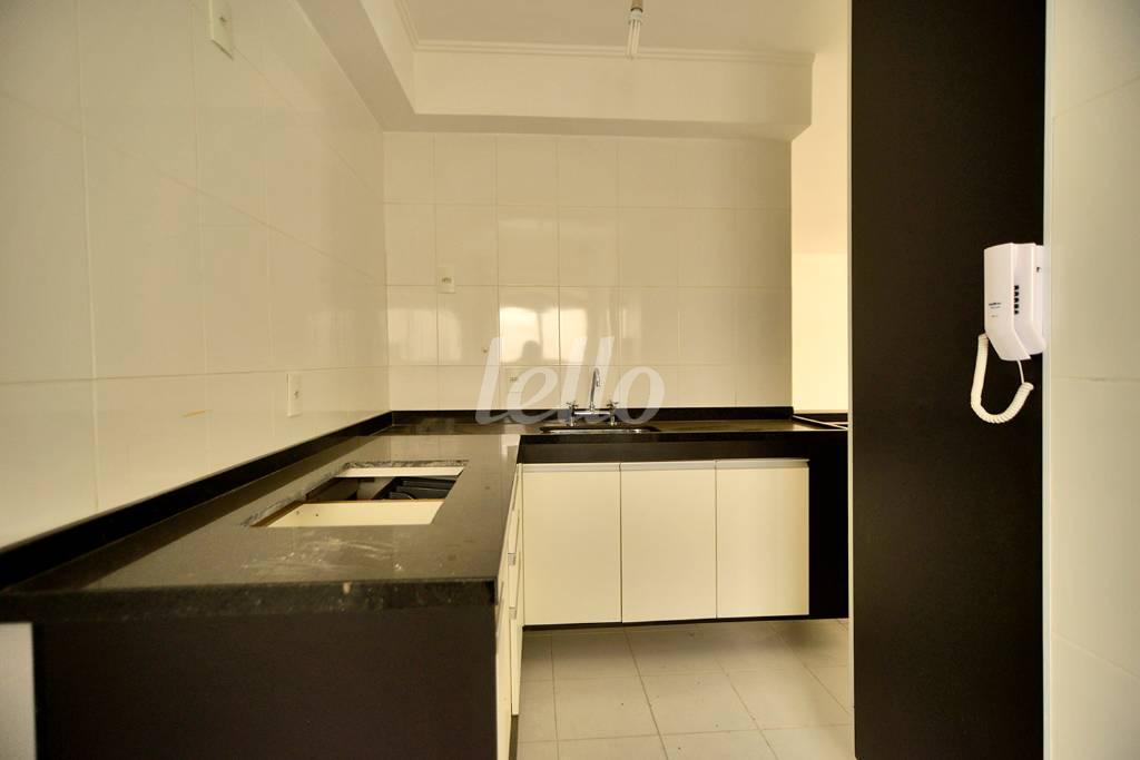 COZINHA de Apartamento à venda, Padrão com 105 m², 2 quartos e 2 vagas em Vila Irmãos Arnoni - São Paulo