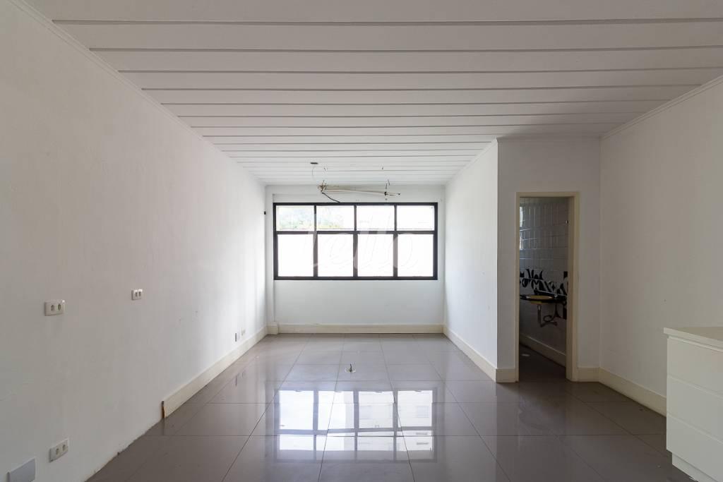 SALA1 de Sala / Conjunto para alugar, Padrão com 54 m², e 1 vaga em Ipiranga - São Paulo