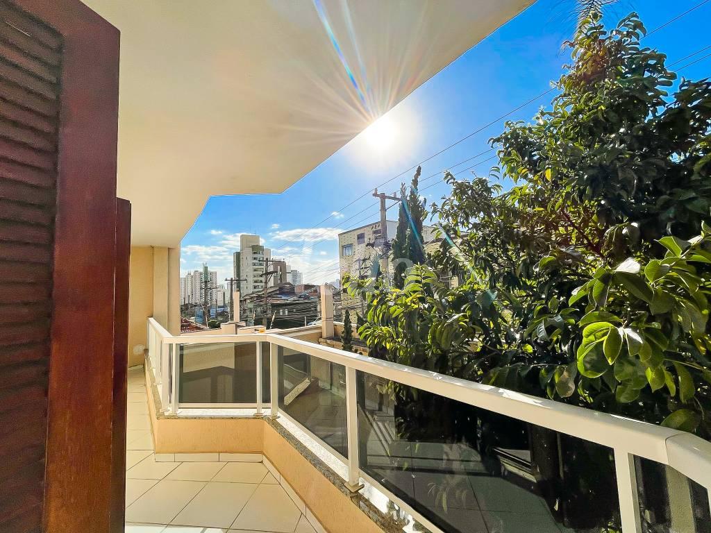 VARANDA de Casa à venda, sobrado com 203 m², 3 quartos e 4 vagas em Vila Aricanduva - São Paulo