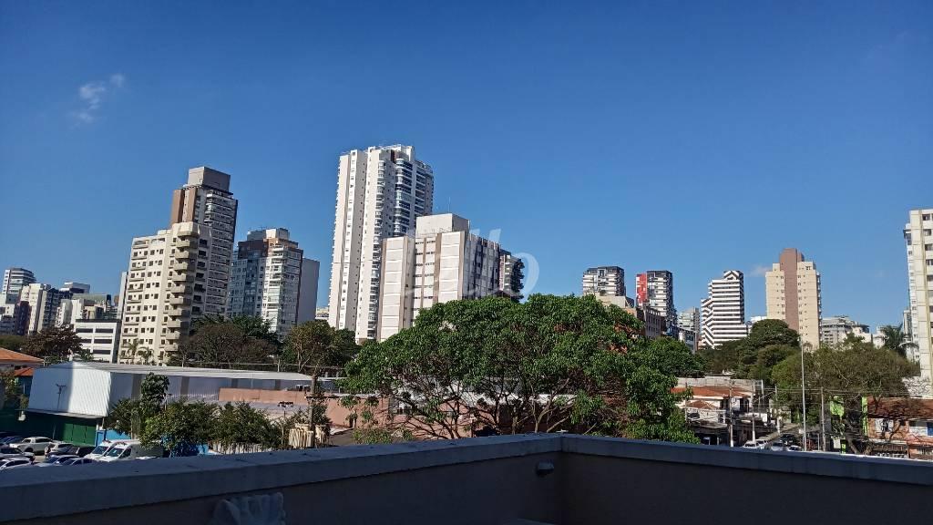 VISTA de Prédio Comercial à venda, Monousuário com 500 m², e 8 vagas em Vila Olímpia - São Paulo