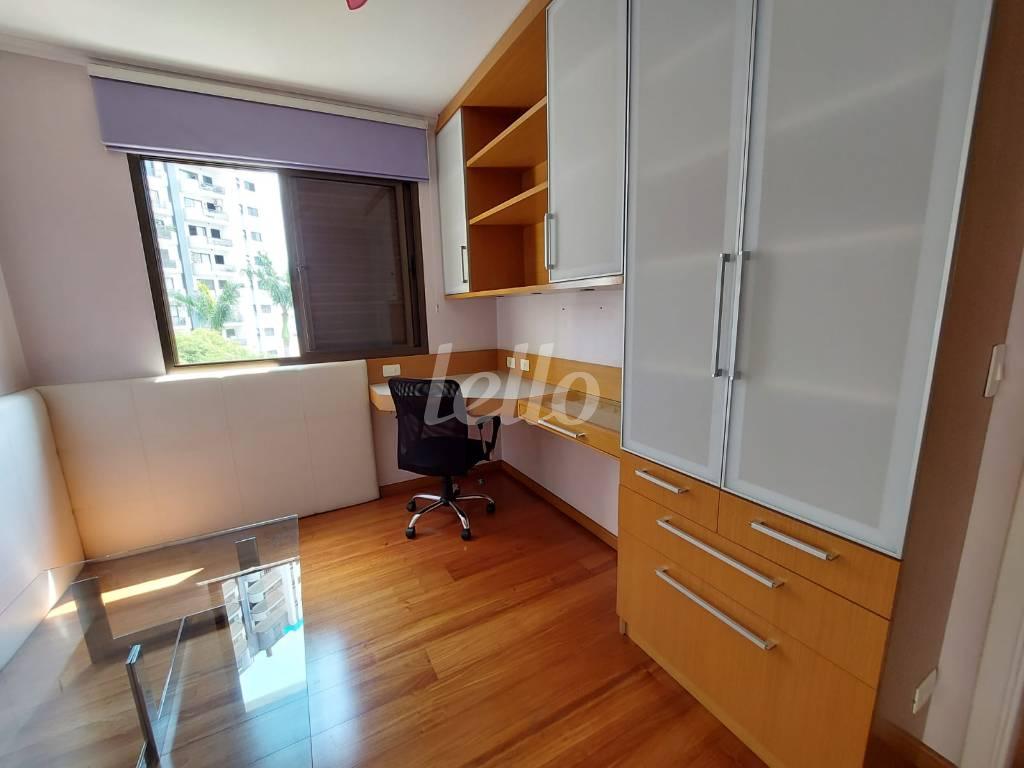 QUARTO de Apartamento à venda, Padrão com 162 m², 4 quartos e 3 vagas em Vila Leopoldina - São Paulo