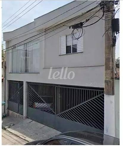 FRENTE DA CASA de Casa à venda, assobradada com 221 m², 9 quartos e 3 vagas em Vila Mafra - São Paulo