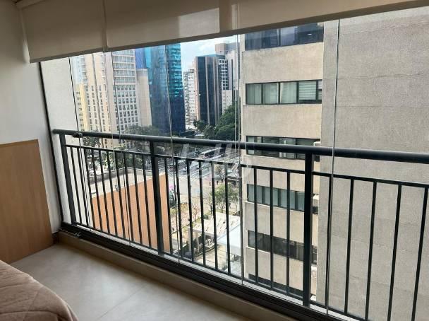 VARANDA de Apartamento para alugar, Studio com 25 m², 1 quarto e em Indianópolis - São Paulo