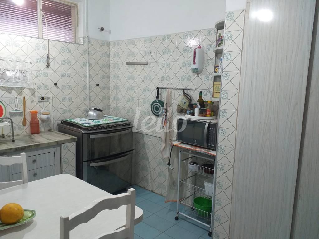 COZINHA de Casa à venda, sobrado com 150 m², 5 quartos e 2 vagas em Cambuci - São Paulo