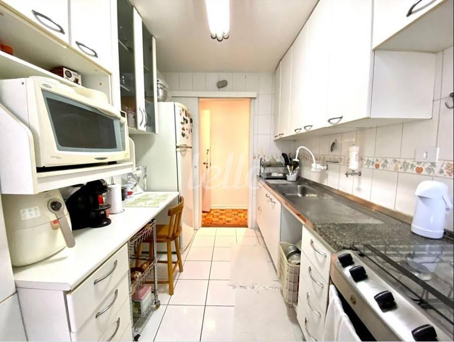 COZINHA de Apartamento à venda, Padrão com 90 m², 2 quartos e 1 vaga em Itaim Bibi - São Paulo