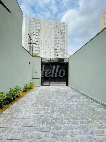 GARAGEM de Casa à venda, sobrado com 170 m², 4 quartos e 2 vagas em Chácara Inglesa - São Paulo