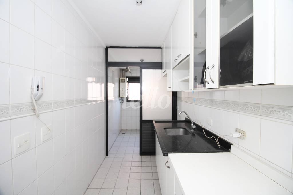 COZINHA de Apartamento para alugar, Padrão com 68 m², 2 quartos e 1 vaga em Vila Nova Conceição - São Paulo