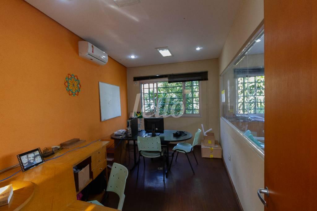 SALA 1 de Casa para alugar, assobradada com 160 m², e 1 vaga em Vila Paulicéia - São Paulo