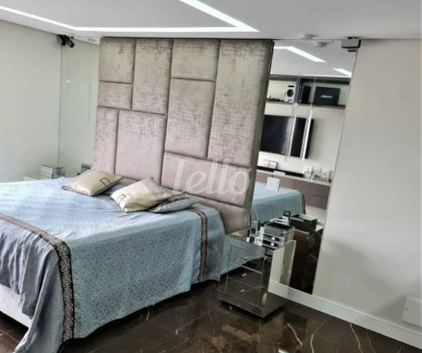 SUITE de Apartamento para alugar, Duplex com 400 m², 4 quartos e 4 vagas em Chácara Califórnia - São Paulo