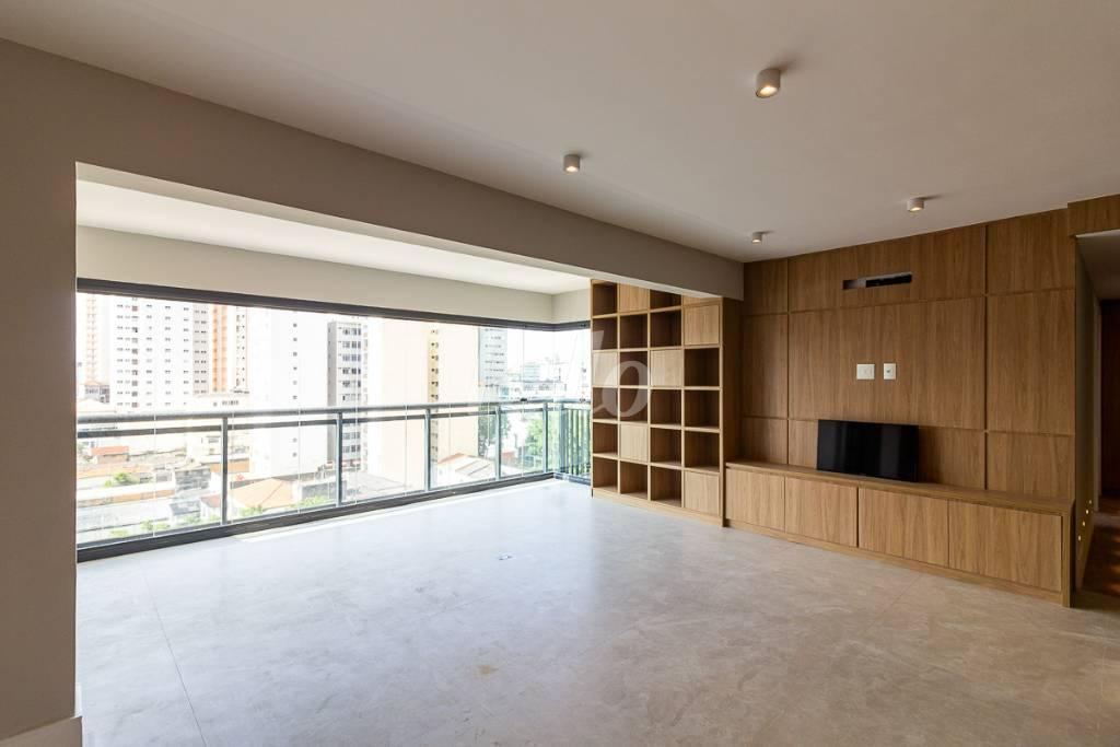 SALA de Apartamento para alugar, Padrão com 242 m², 3 quartos e 3 vagas em Sumaré - São Paulo