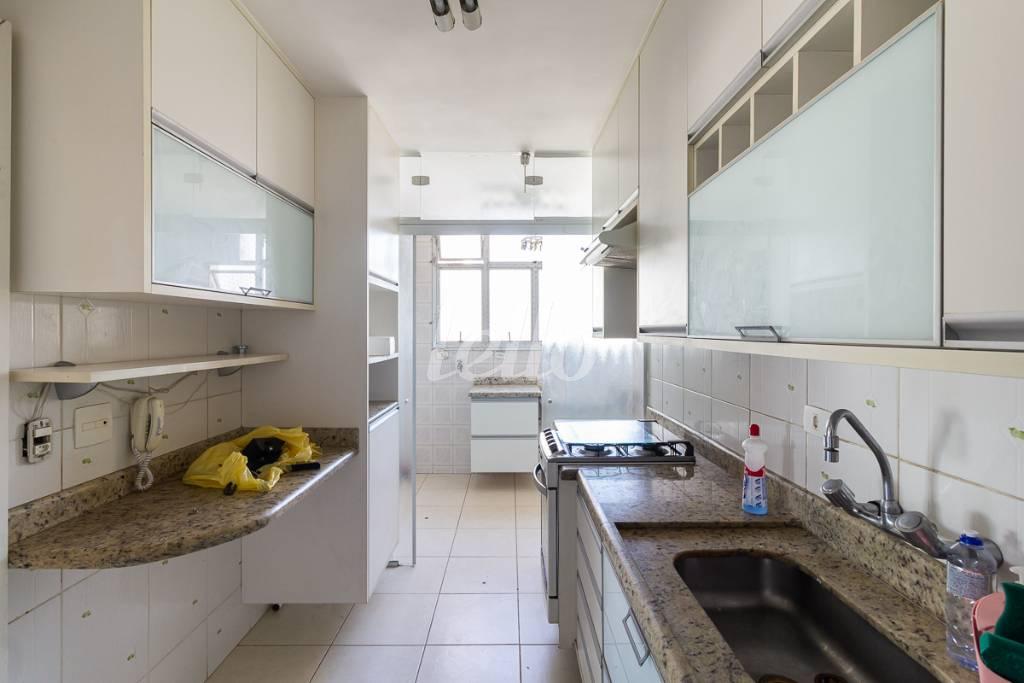 COZINHA de Apartamento para alugar, Padrão com 98 m², 3 quartos e 2 vagas em Bosque da Saúde - São Paulo