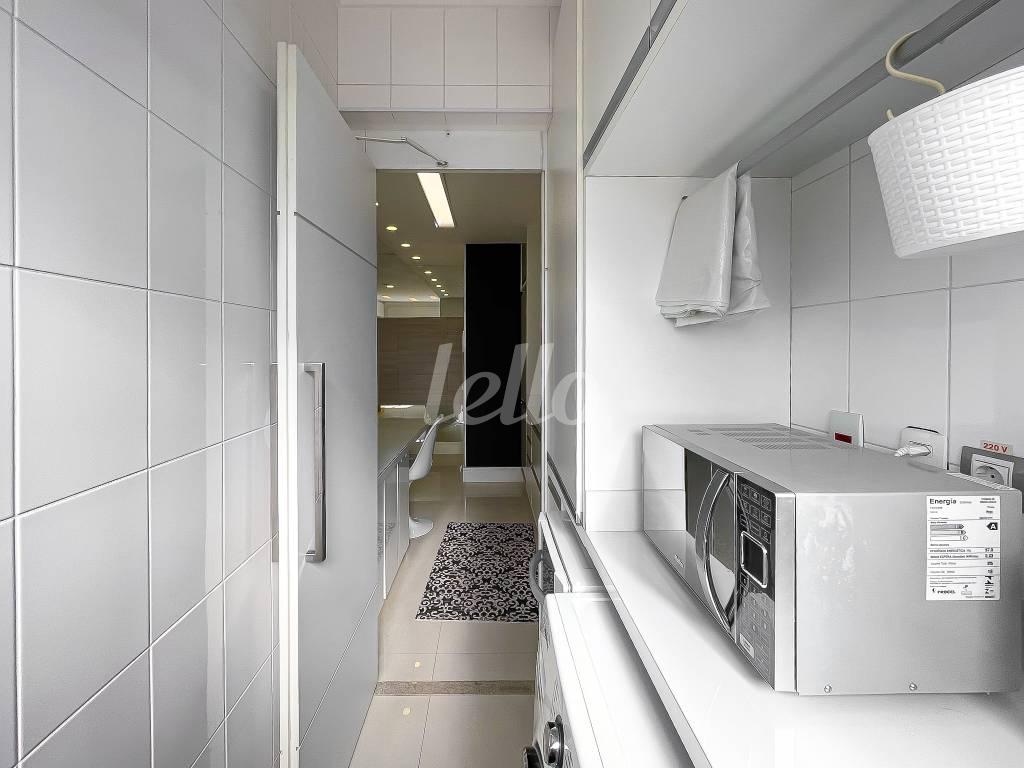 ÁREA DE SERVIÇO de Apartamento à venda, Padrão com 60 m², 1 quarto e 1 vaga em Pinheiros - São Paulo