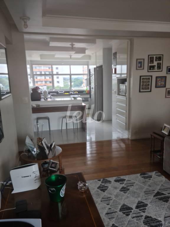 COZINHA de Apartamento à venda, Padrão com 140 m², 3 quartos e 2 vagas em Vila Congonhas - São Paulo
