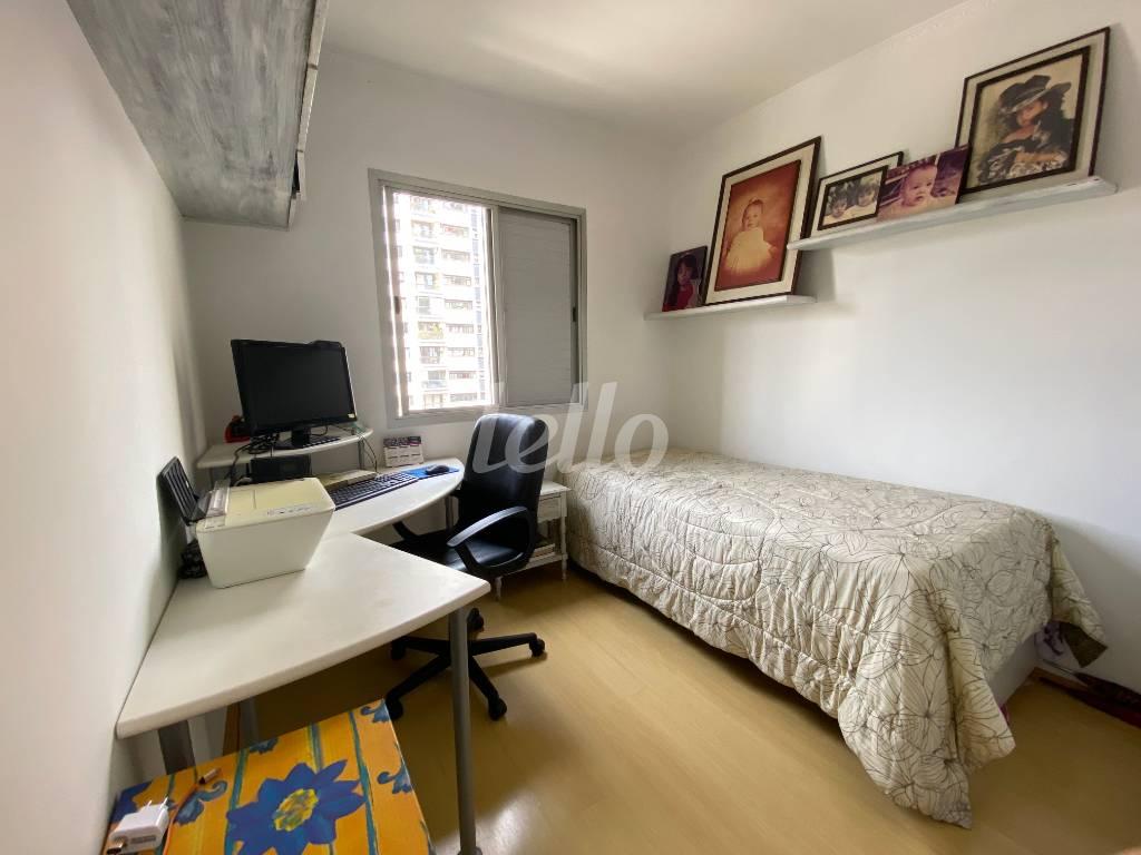 DORMITORIO de Apartamento à venda, Padrão com 70 m², 3 quartos e 1 vaga em Chora Menino - São Paulo