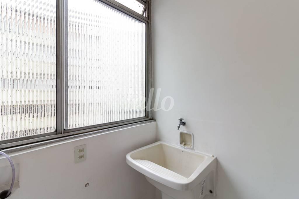 AREA DE SERVIÇO de Apartamento para alugar, Padrão com 260 m², 3 quartos e 1 vaga em Santa Cecília - São Paulo
