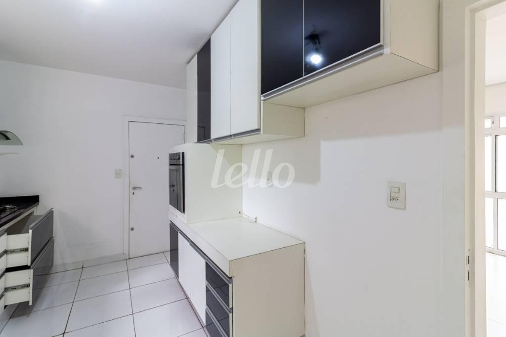 COZINHA de Apartamento para alugar, Padrão com 115 m², 3 quartos e 1 vaga em Vila Mariana - São Paulo