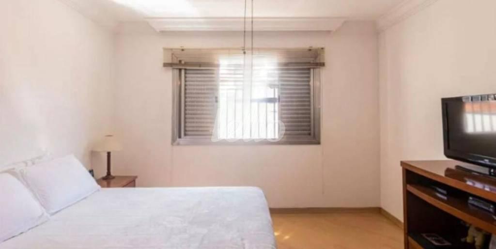 SUÍTE 2 de Casa à venda, sobrado com 300 m², 3 quartos e 2 vagas em Chácara Califórnia - São Paulo