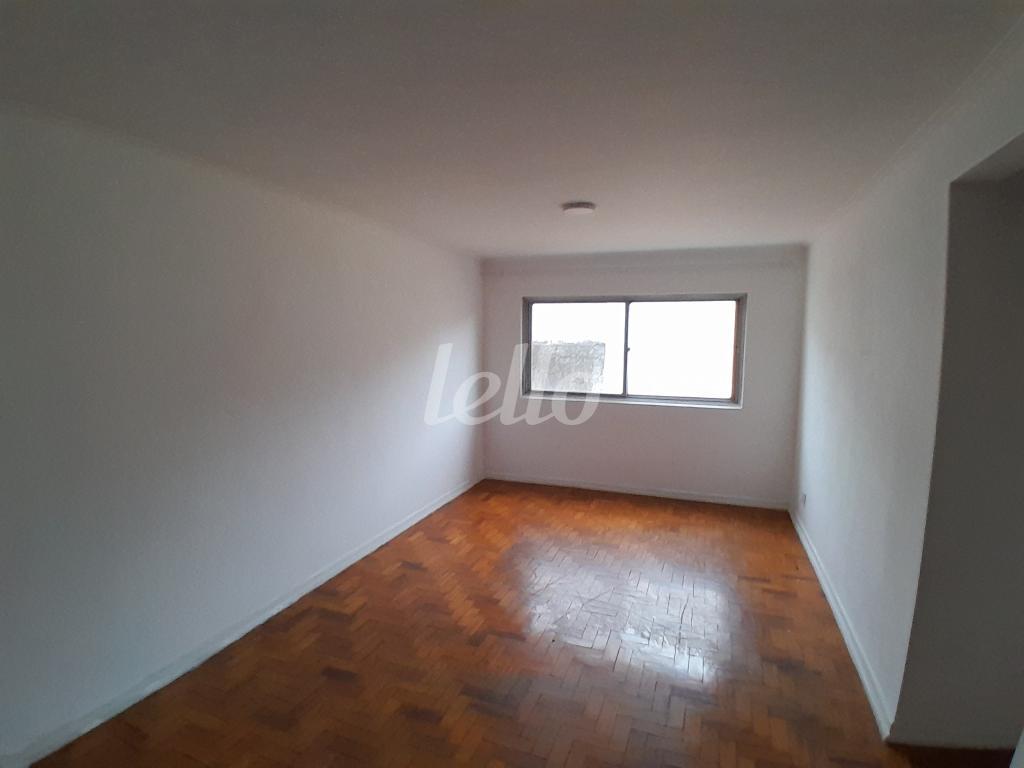 SALA de Apartamento à venda, Padrão com 82 m², 2 quartos e 1 vaga em Mirandopolis - São Paulo