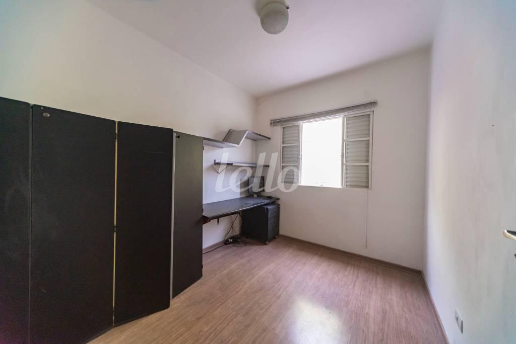 QUARTO de Casa à venda, sobrado com 176 m², 3 quartos e 2 vagas em Vila Alzira - Santo André