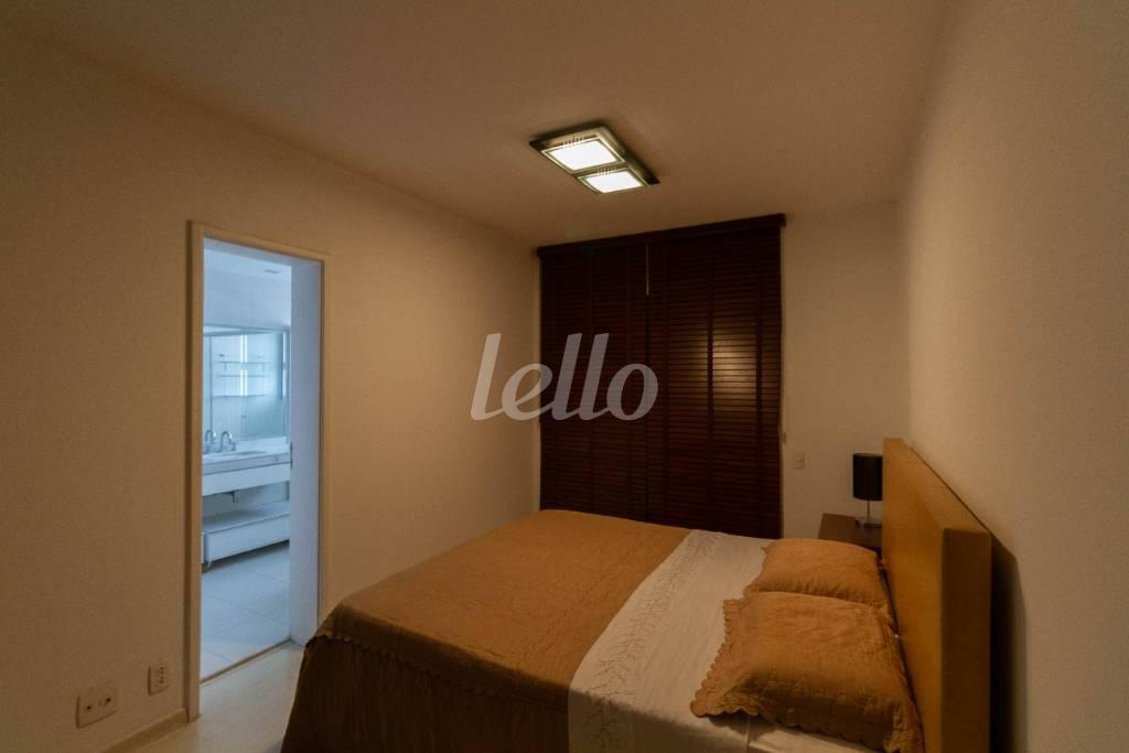 DORMITÓRIO 3 SUÍTE de Apartamento para alugar, Padrão com 115 m², 3 quartos e 2 vagas em Jardim Paulista - São Paulo
