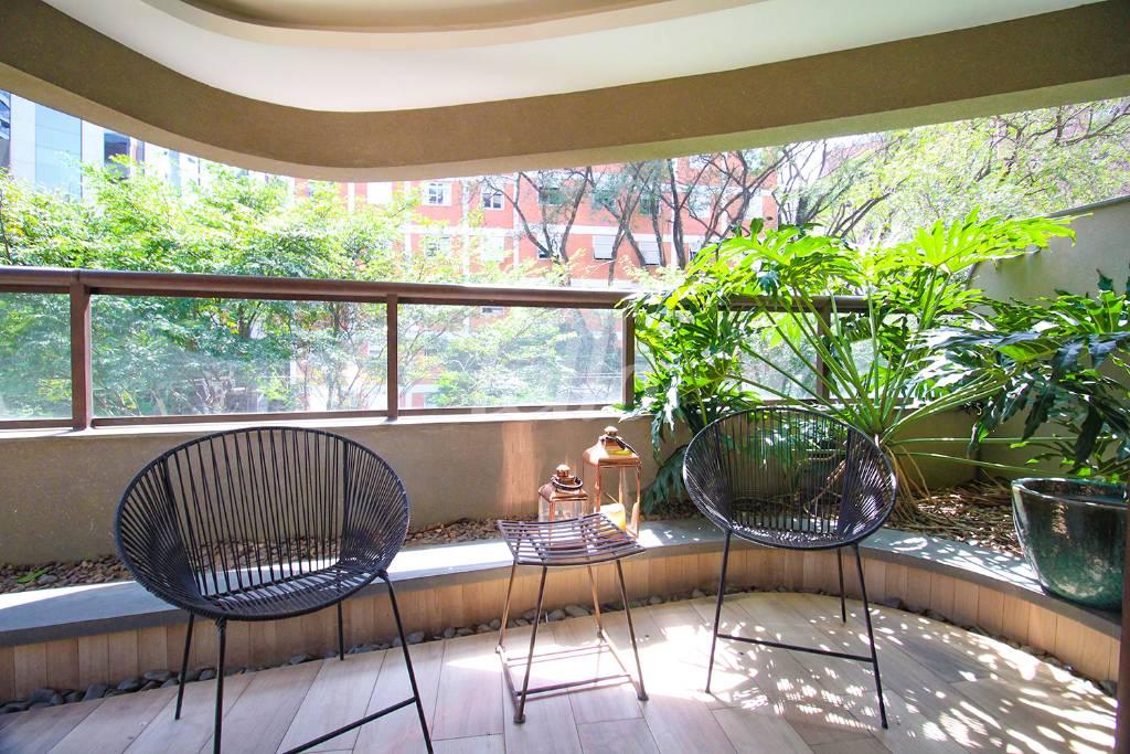 ÁREA EXTERNA DO AP de Apartamento para alugar, Padrão com 100 m², 1 quarto e 2 vagas em Vila Olímpia - São Paulo