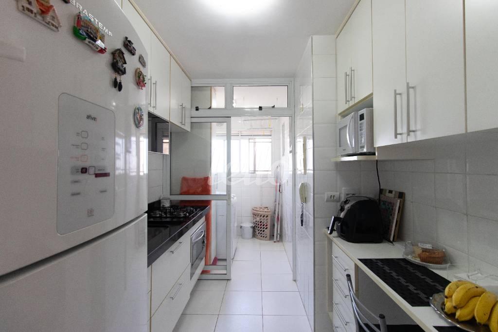 COZINHA de Apartamento à venda, Padrão com 66 m², 3 quartos e 2 vagas em Mandaqui - São Paulo