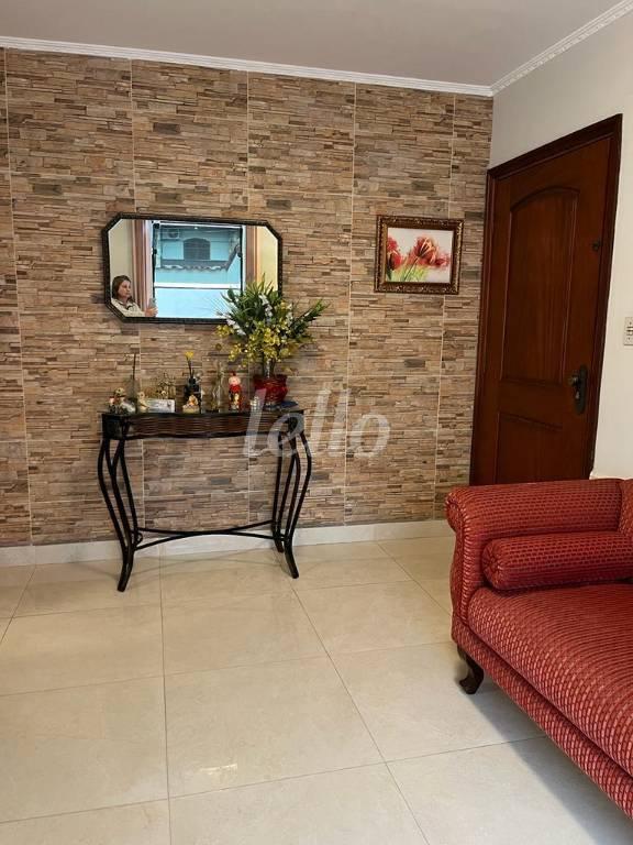 SALA de Casa à venda, térrea com 232 m², 2 quartos e 5 vagas em Vila Camilópolis - Santo André