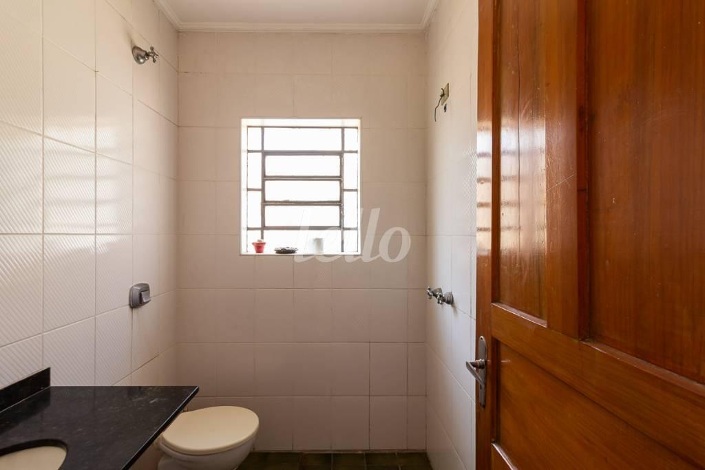 BANHEIRO 1 de Casa para alugar, sobrado com 225 m², 5 quartos e em Jaguaré - São Paulo