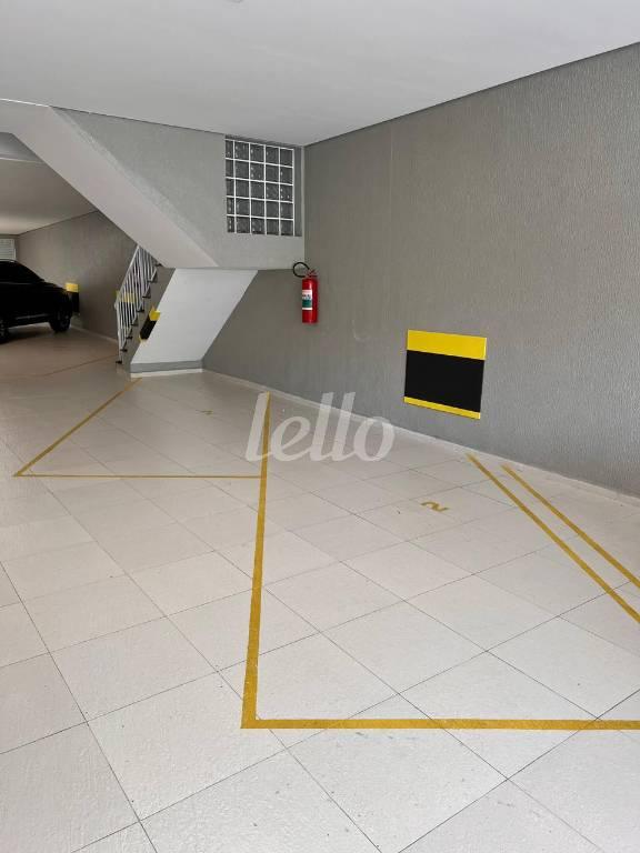 VAGAS DE GARAGEM de Apartamento à venda, Padrão com 90 m², 3 quartos e 2 vagas em Campestre - Santo André