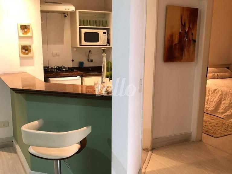 COZINHA de Apartamento para alugar, Padrão com 49 m², 1 quarto e 1 vaga em Vila Nova Conceição - São Paulo