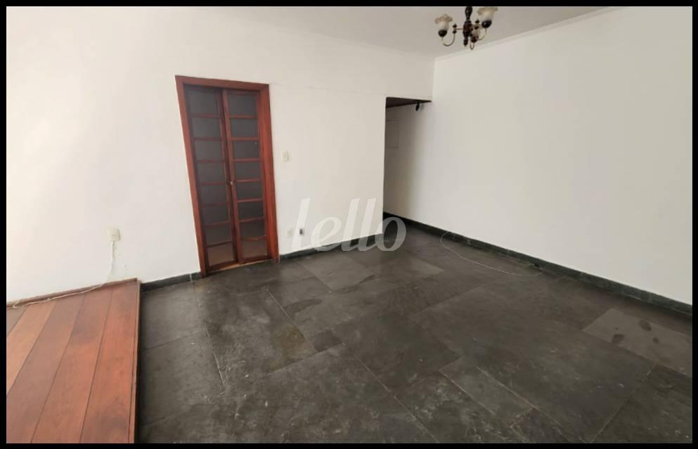 SALA de Apartamento à venda, Padrão com 98 m², 2 quartos e 1 vaga em Vila Mariana - São Paulo