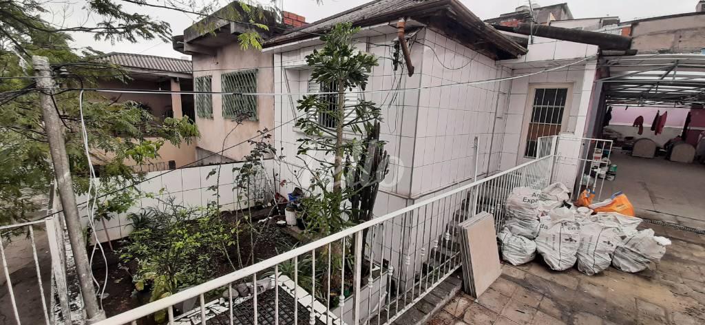 FACHADA de Casa à venda, térrea com 120 m², 2 quartos e 2 vagas em Chácara Belenzinho - São Paulo