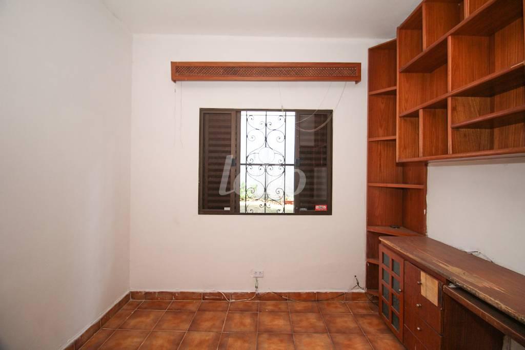 DORMITÓRIO 2 de Casa para alugar, térrea com 189 m², 3 quartos e 2 vagas em Planalto Paulista - São Paulo